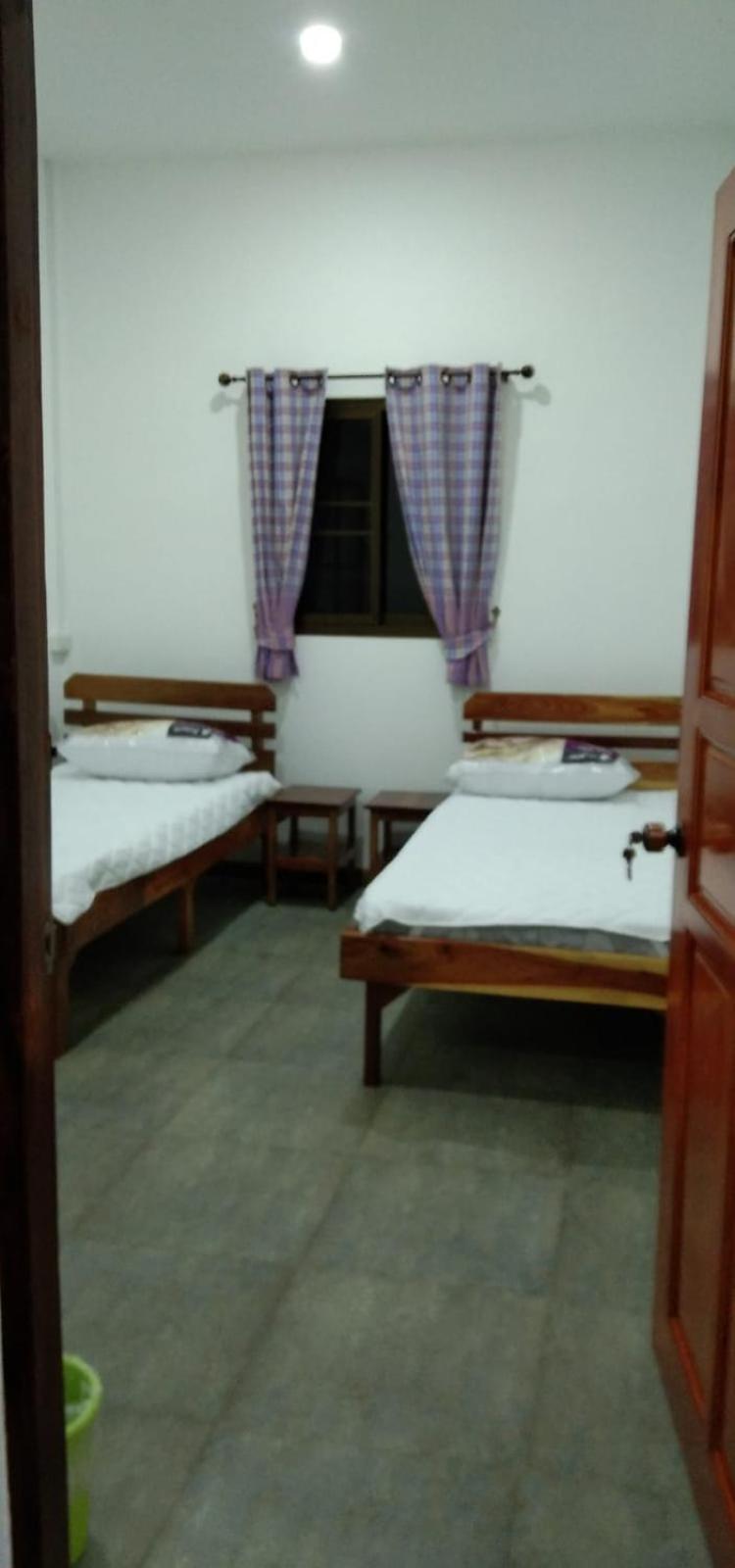 Yoga Homestay Seka Habitación foto